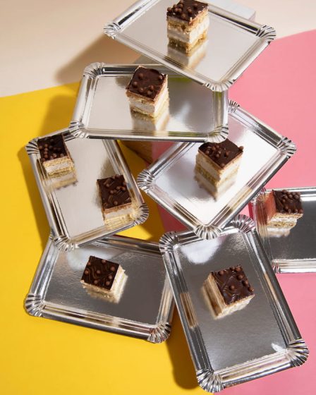 Bandeja de bolo no ABC sob encomenda: conheça o fornecedor ideal